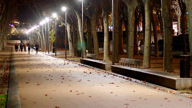 Proyecto Iluminacion Led zona Verde Urbana- Madrid Rio (Madrid)